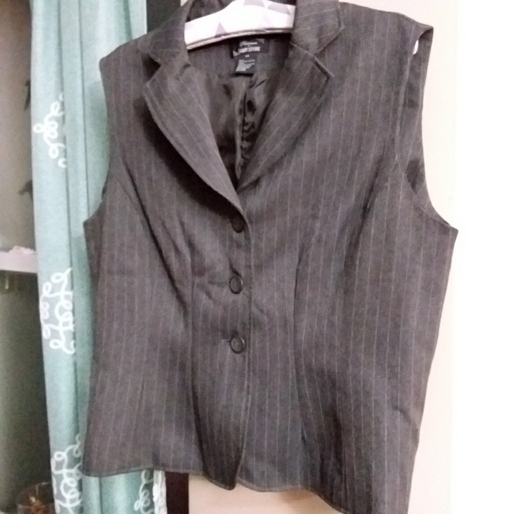 Platinum by Larry Levine Vest